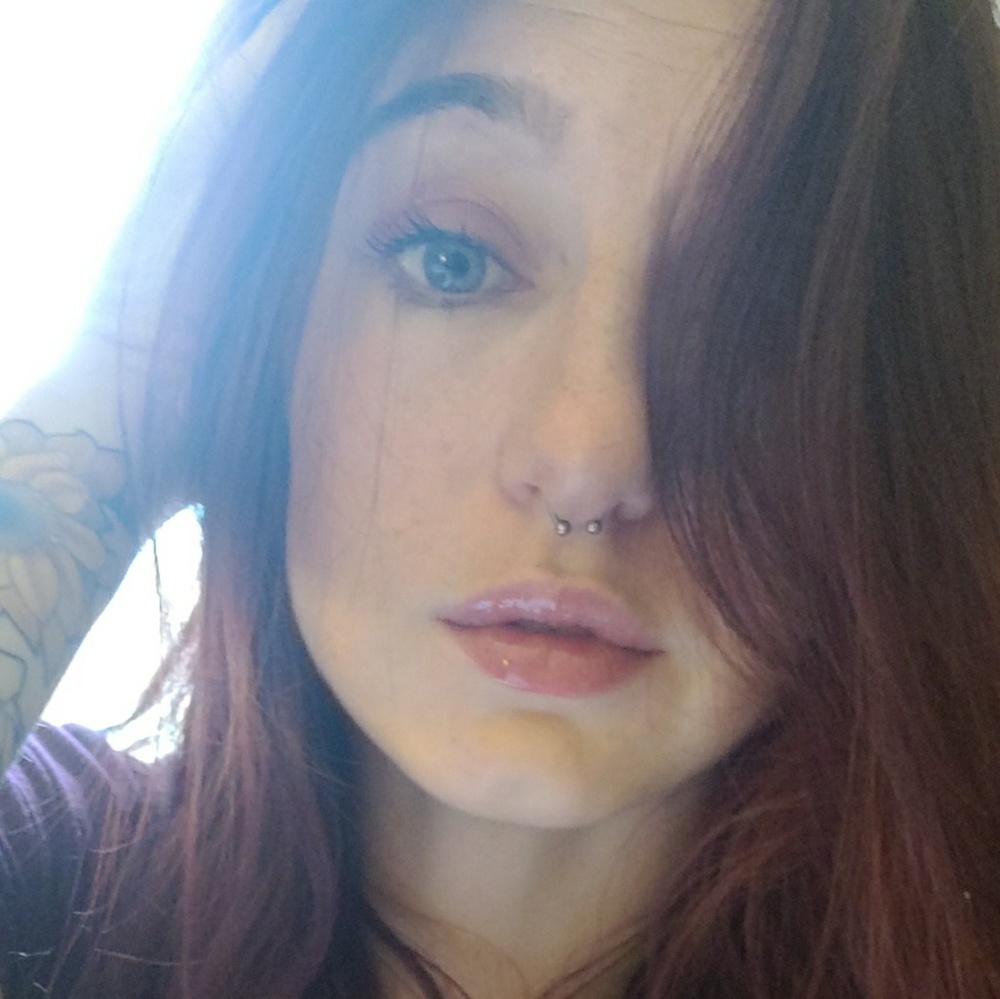 Meet your Posher, Candace